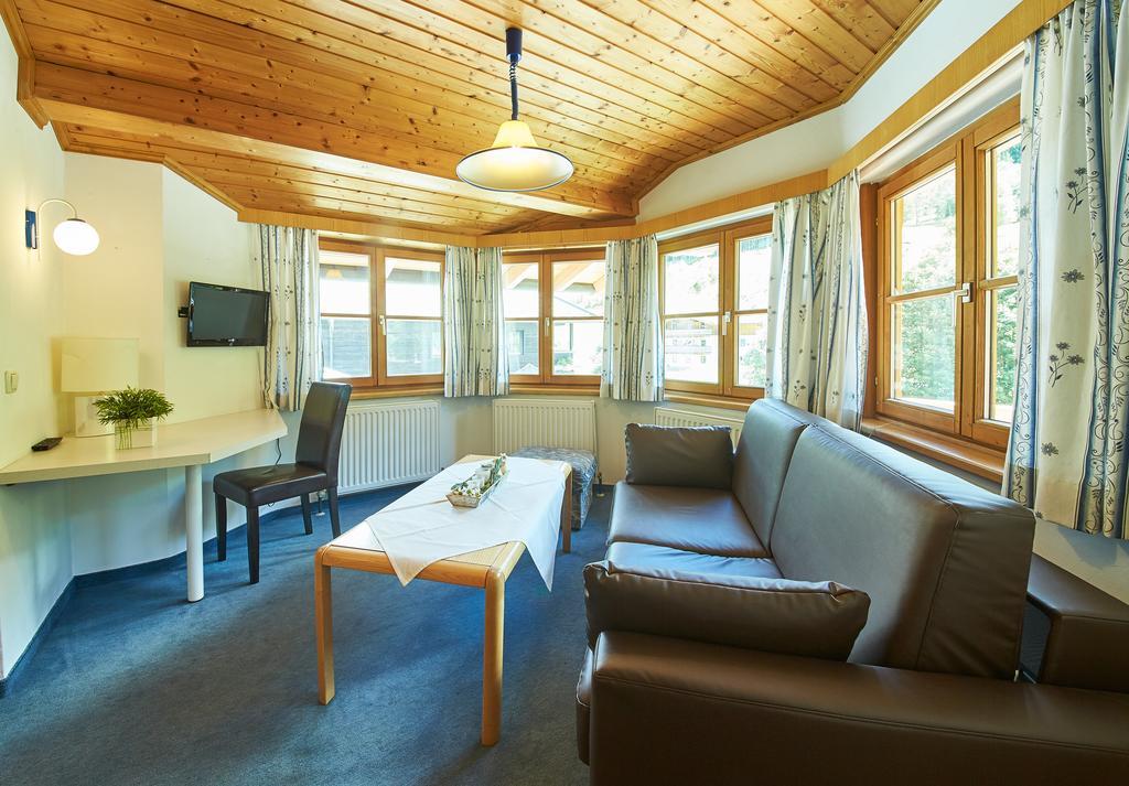 Holiday Lodge Felix Зальбах-Гінтерглемм Екстер'єр фото