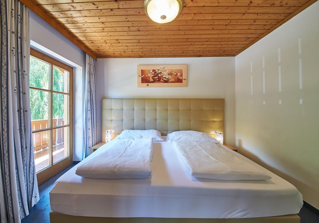 Holiday Lodge Felix Зальбах-Гінтерглемм Екстер'єр фото