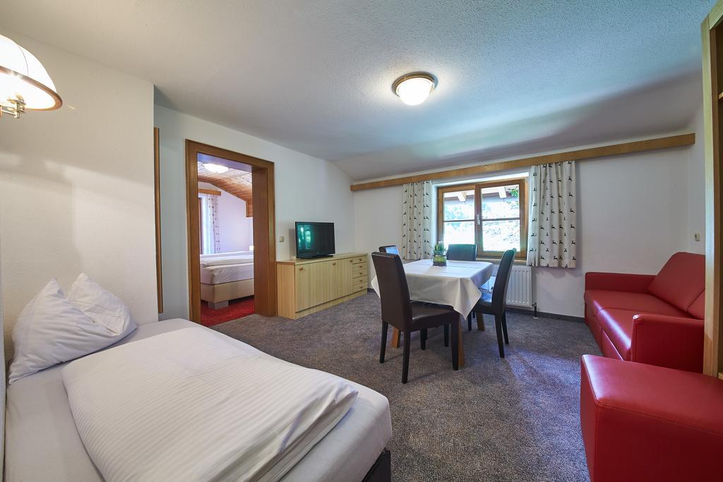 Holiday Lodge Felix Зальбах-Гінтерглемм Екстер'єр фото