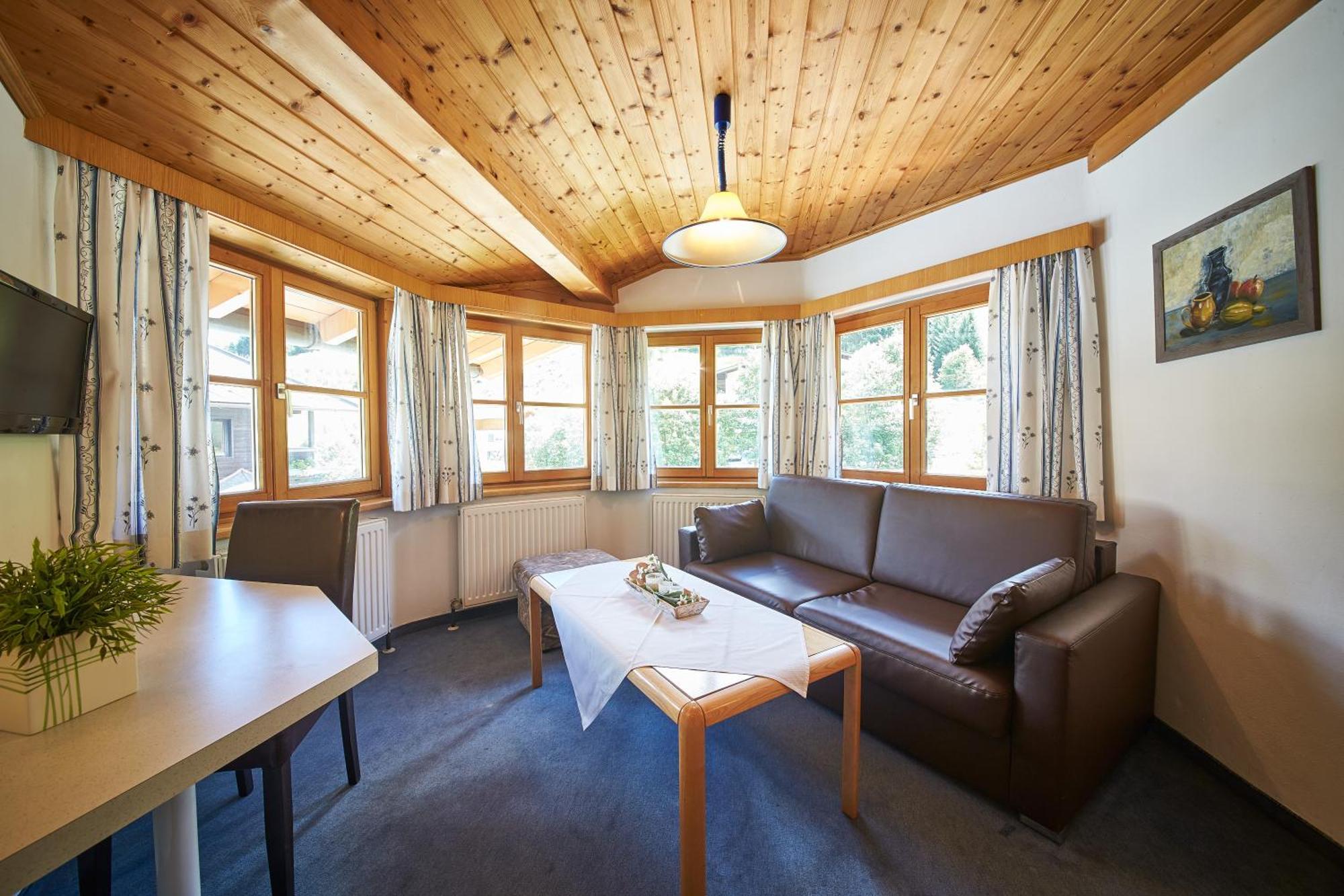 Holiday Lodge Felix Зальбах-Гінтерглемм Екстер'єр фото